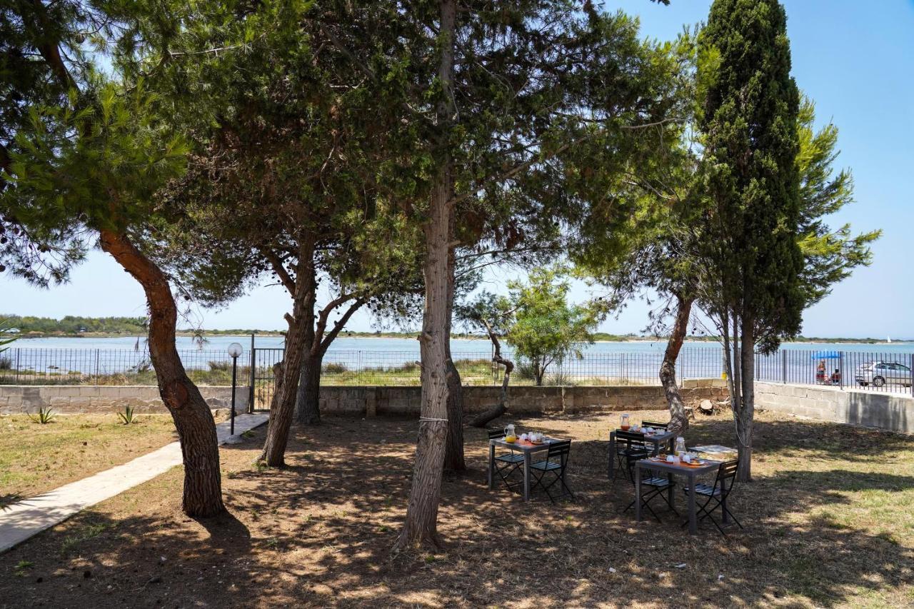 B&B La Penisola Порто-Чезарео Екстер'єр фото